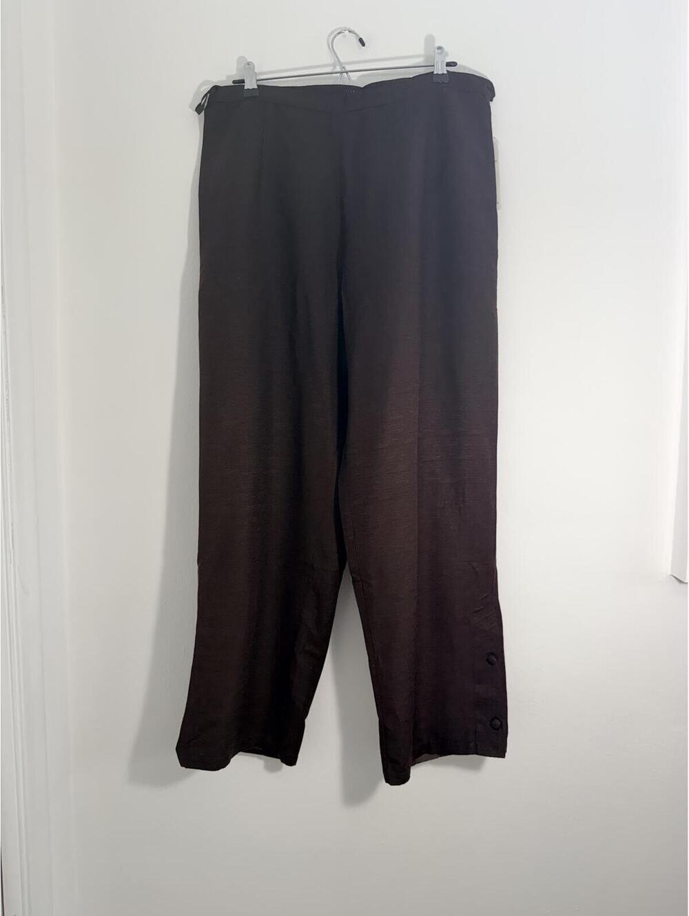 Silkland Woman Brown Silk Pants Size 16W with Button Detail